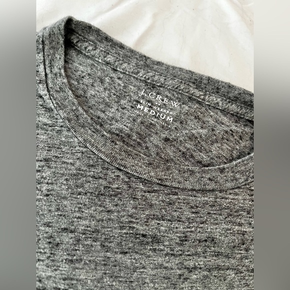 J Crew Pocket Tee - Picture 1 of 3